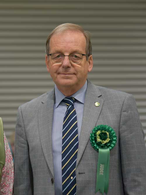 Photograph of the show judge, Mr. Barry Blunden